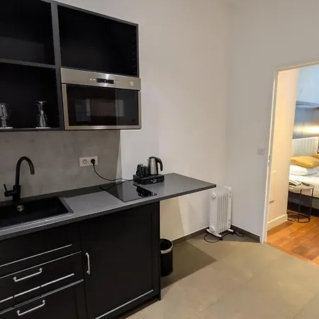 Aparthotel Avalon - Gare Du Nord 3*